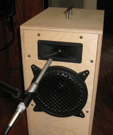 8in Speaker Test Setup